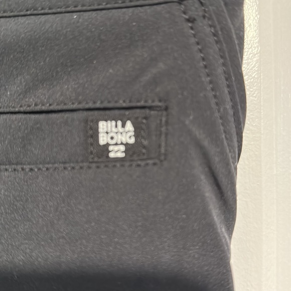 NWT-BILLABONG Womens Classic Volley Boardshort - Picture 5 of 5